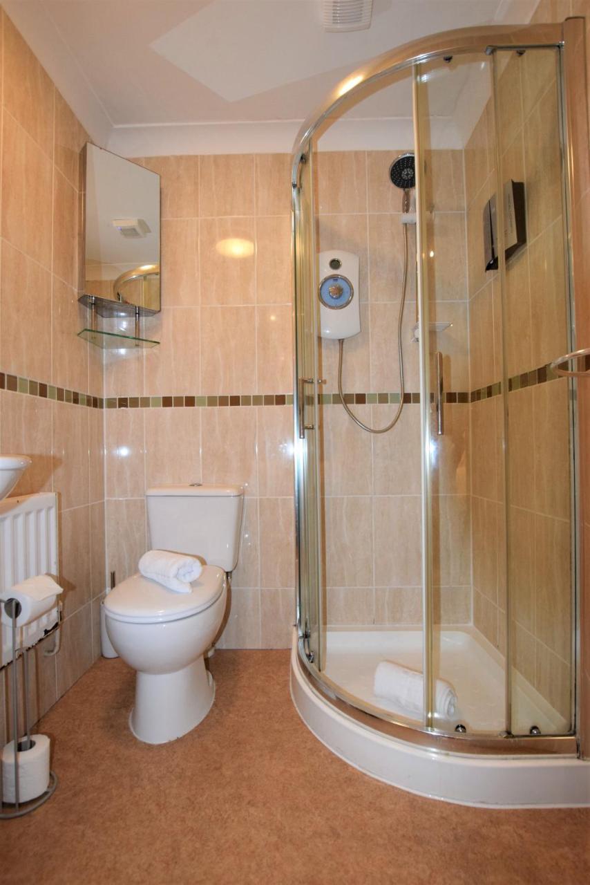 Meridian Way - Your Apartment Bristol Esterno foto